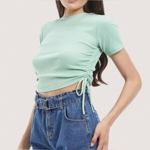 MINT PULLED SIDE CROP T-SHIRT